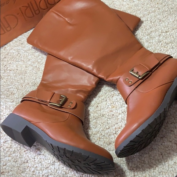 comfortview Shoes - NWOB saddle boots 👢